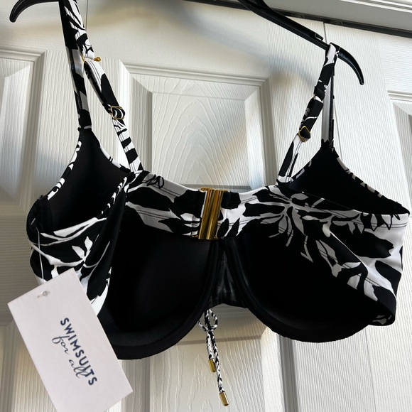 NWT Bikini Top 40F - Picture 2 of 4